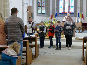 Familiengottesdienst zum Erntedankfest (Foto: Karl-Franz Thiede)